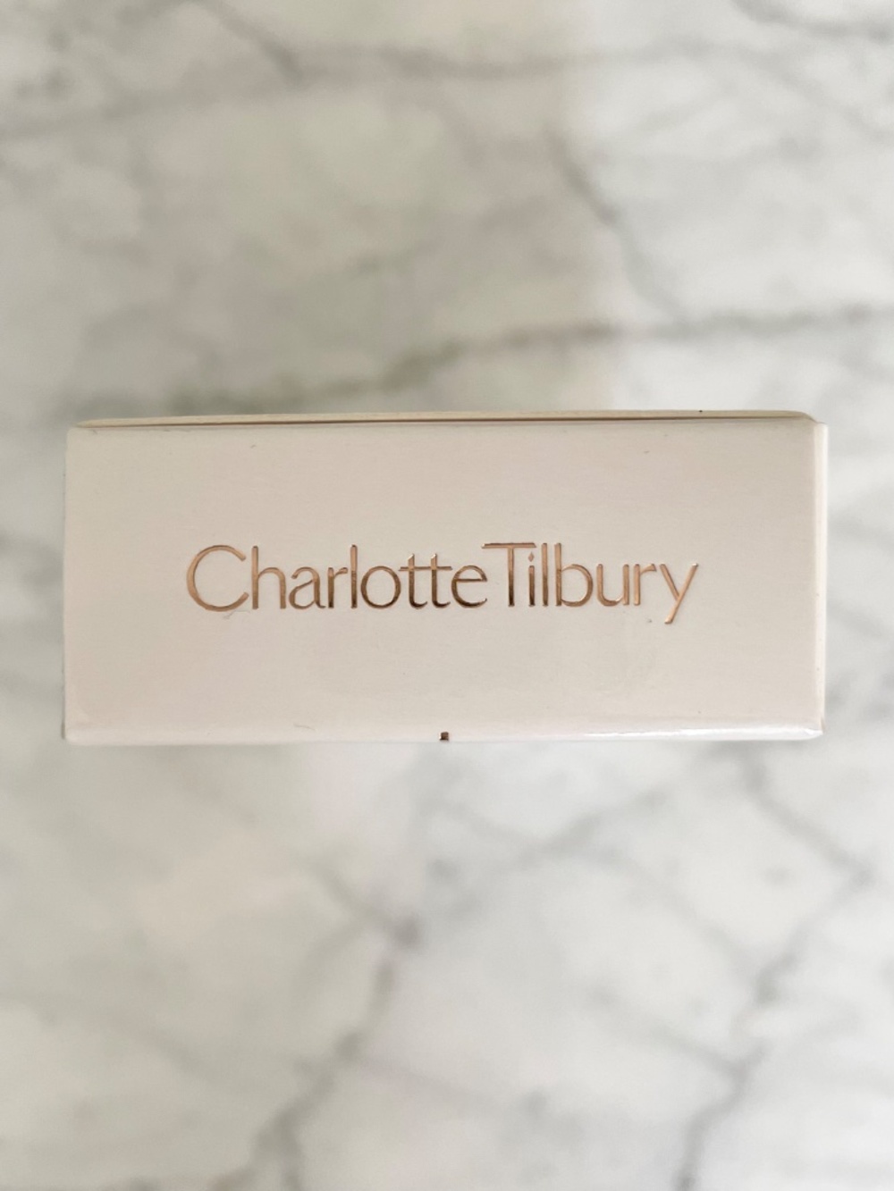 CHARLOTTE TILBURY Unisex Healthy Glow All-Year Hydrating Summer Tint Moisturiser - Picture 6 of 10